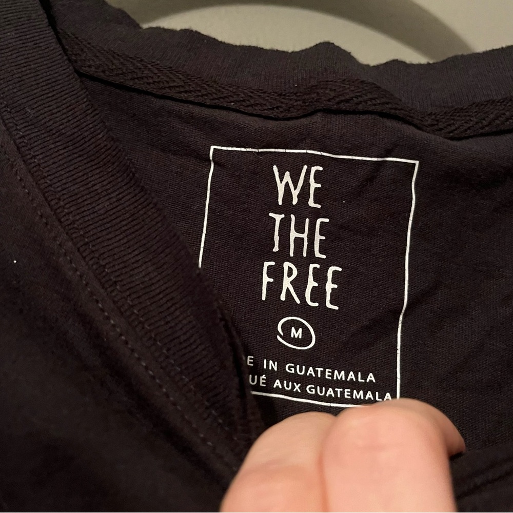 NWT Free People We The Free Sz Med Women’s Black Short Sleeve Scoopneck Top $38! - Picture 5 of 10